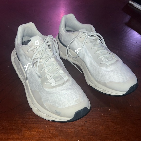 On Cloud Cloudnova Form Women’s 8.5 - Picture 1 of 7